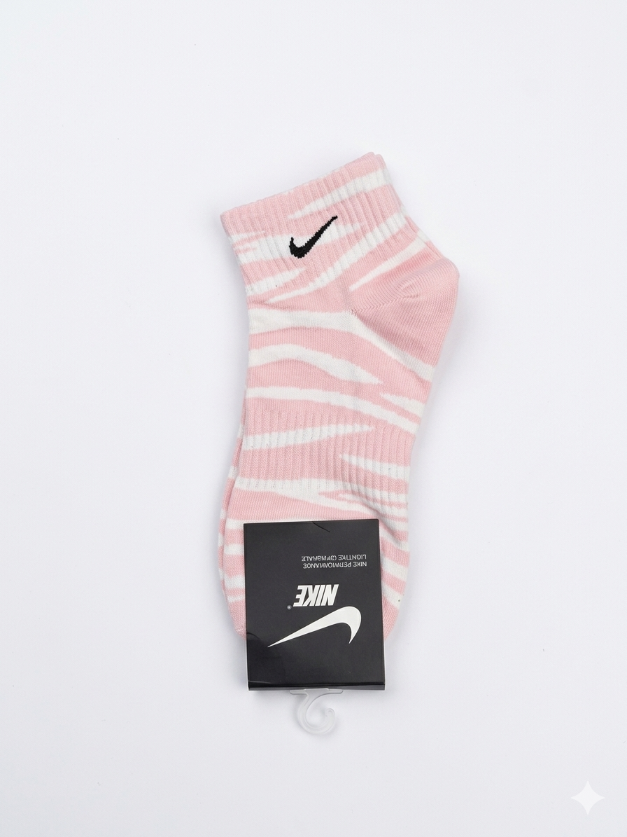 Nike 2/4